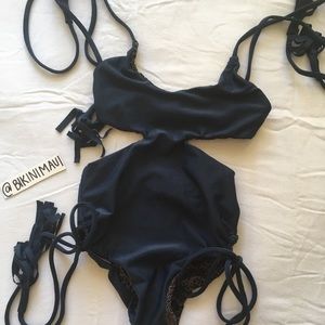 ACACIA HONEY
Honey Greece one piece size M